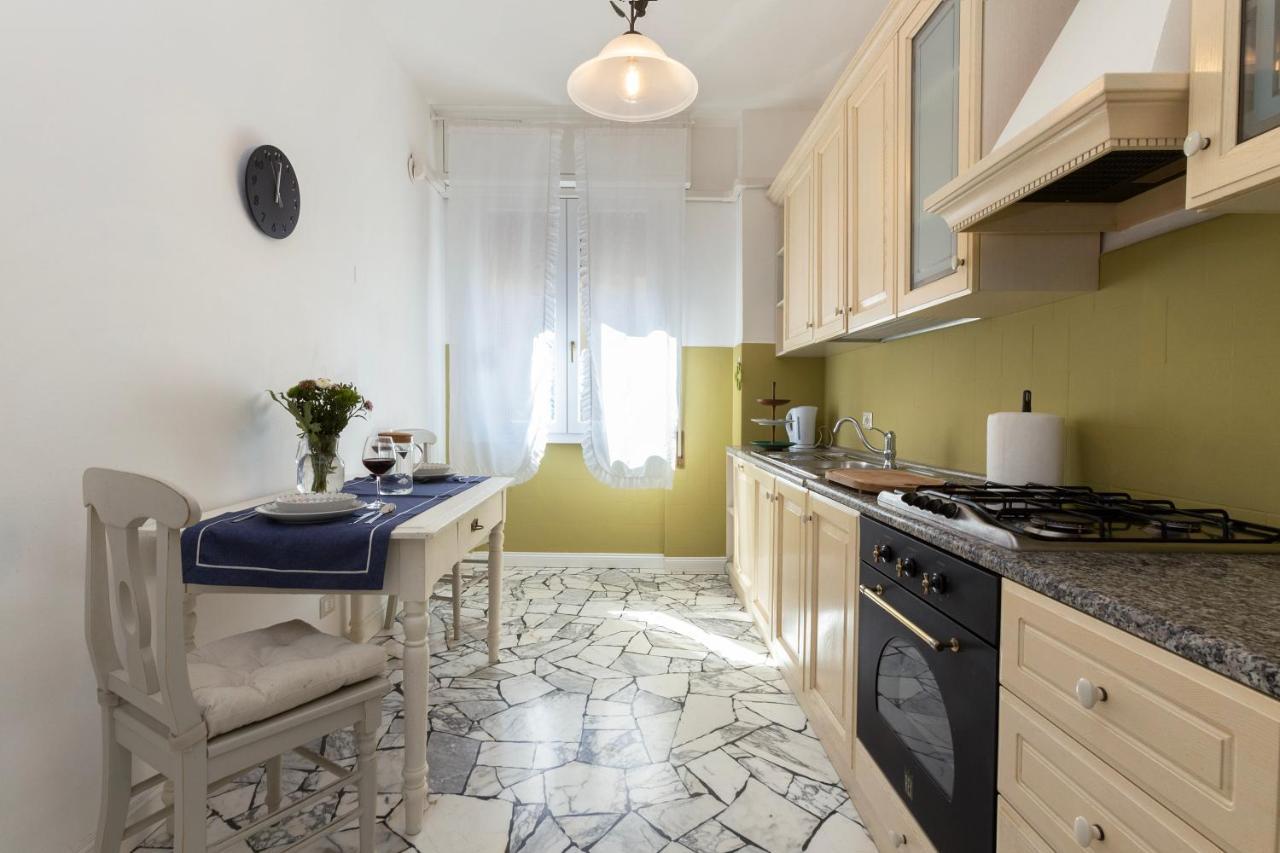 Lilly Apartment フィレンツェ エクステリア 写真